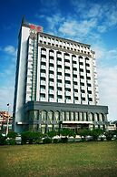 Yaling Hotel