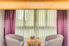 FoungJia Hotel