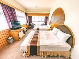 FoungJia Hotel
