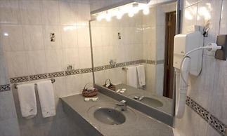Hotel Isla Rey Jorge