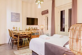 Hotel Oranjestaete