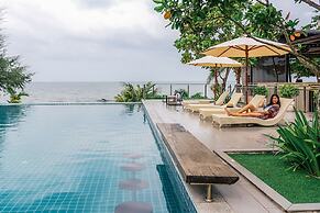 Sand Dunes Chaolao Beach Resort