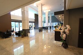 S Tara Grand Hotel
