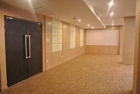 S Tara Grand Hotel
