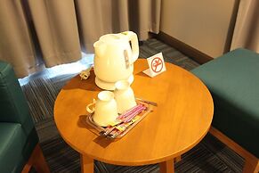 S Tara Grand Hotel