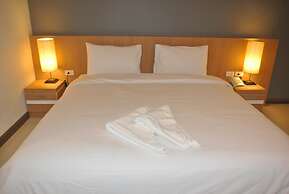 S Tara Grand Hotel