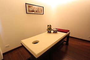S Tara Grand Hotel
