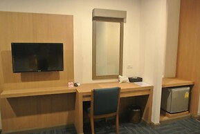 S Tara Grand Hotel