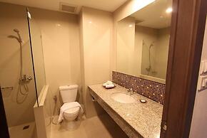 S Tara Grand Hotel