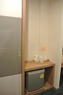 S Tara Grand Hotel