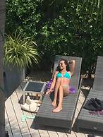 Momento Resort