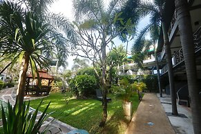 Momento Resort