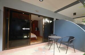 Momento Resort