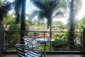 Momento Resort