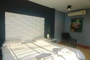 Momento Resort