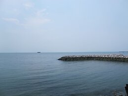 Nantra Pattaya Baan Ampoe Beach