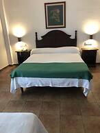 Hotel Asador Albenzaire