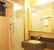 PineRidge Resort
