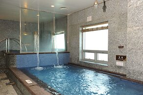 PineRidge Resort