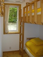Lodge Orange Cabin