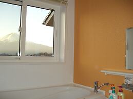 Lodge Orange Cabin