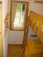 Lodge Orange Cabin