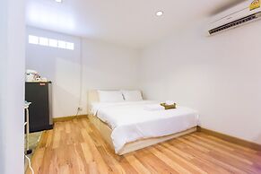 Plern Plern Bed and Bike