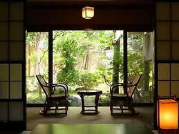 Izumiya Zenbe