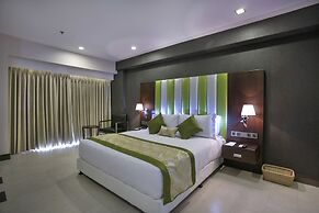 Platinum Grand
