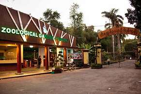 Rose Garden Hotel