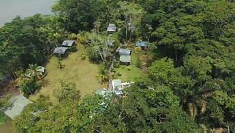 Lirio Lodge
