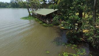 Lirio Lodge