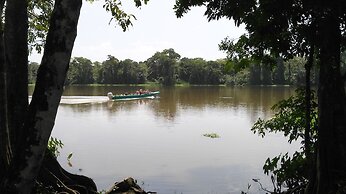 Lirio Lodge
