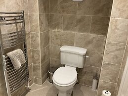Glenora Guest House