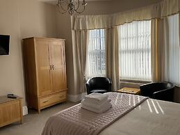 Glenora Guest House