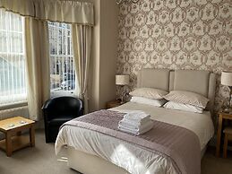Glenora Guest House