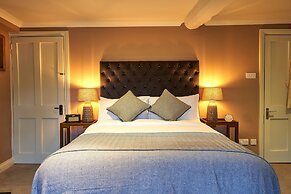 The Horse & Groom Inn