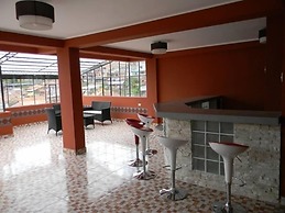 Cusco Packers Hostels
