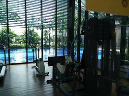 Indah Alam Vacation Home
