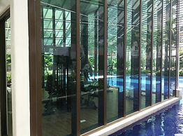 Indah Alam Vacation Home