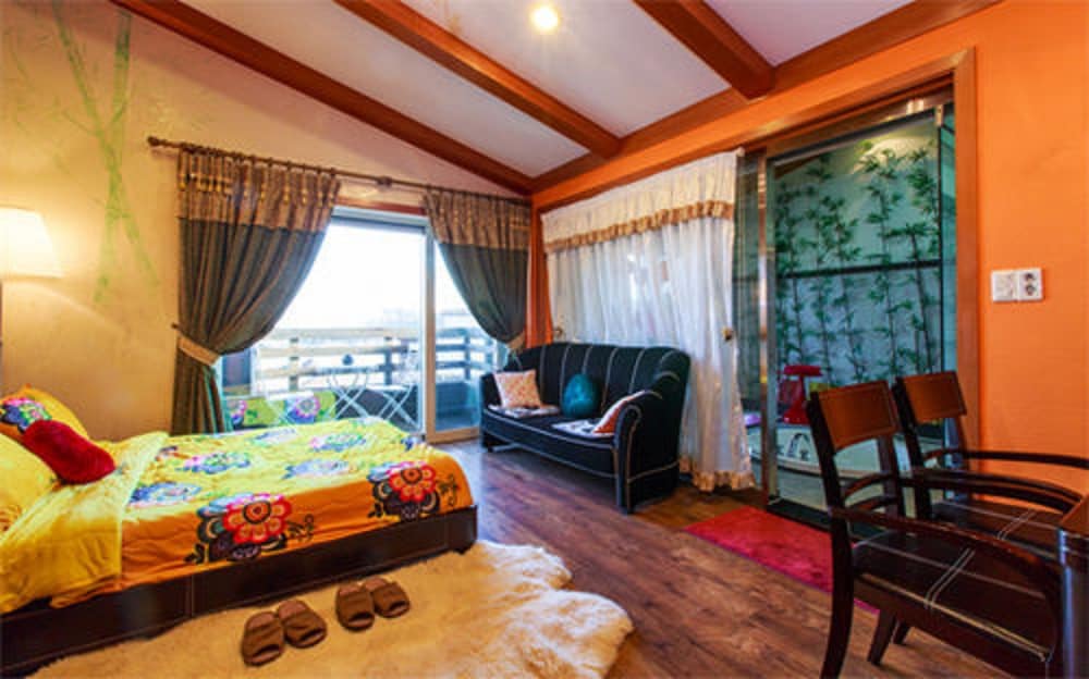 Casa Seorak Bed and Breakfast