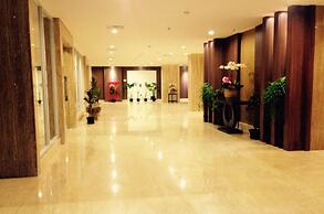 Arch Hotel