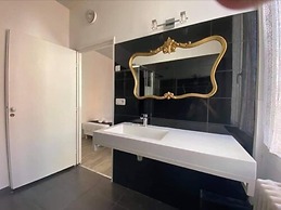 Chanteclair Hotel