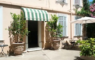 Chanteclair Hotel