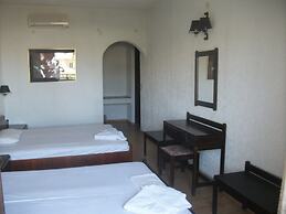Efi Hotel