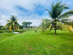 Amatique Bay Hotel