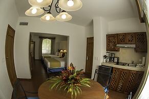 Amatique Bay Hotel