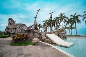 Amatique Bay Hotel