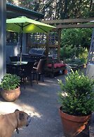 Salt Spring Carriage House B&B