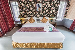 Brookside Valley Resort